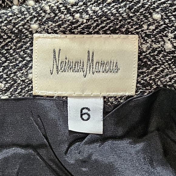 Neiman Marcus Women's Mini Skirt Black White Wool Blend Tweed Size 6. - Picture 6 of 7